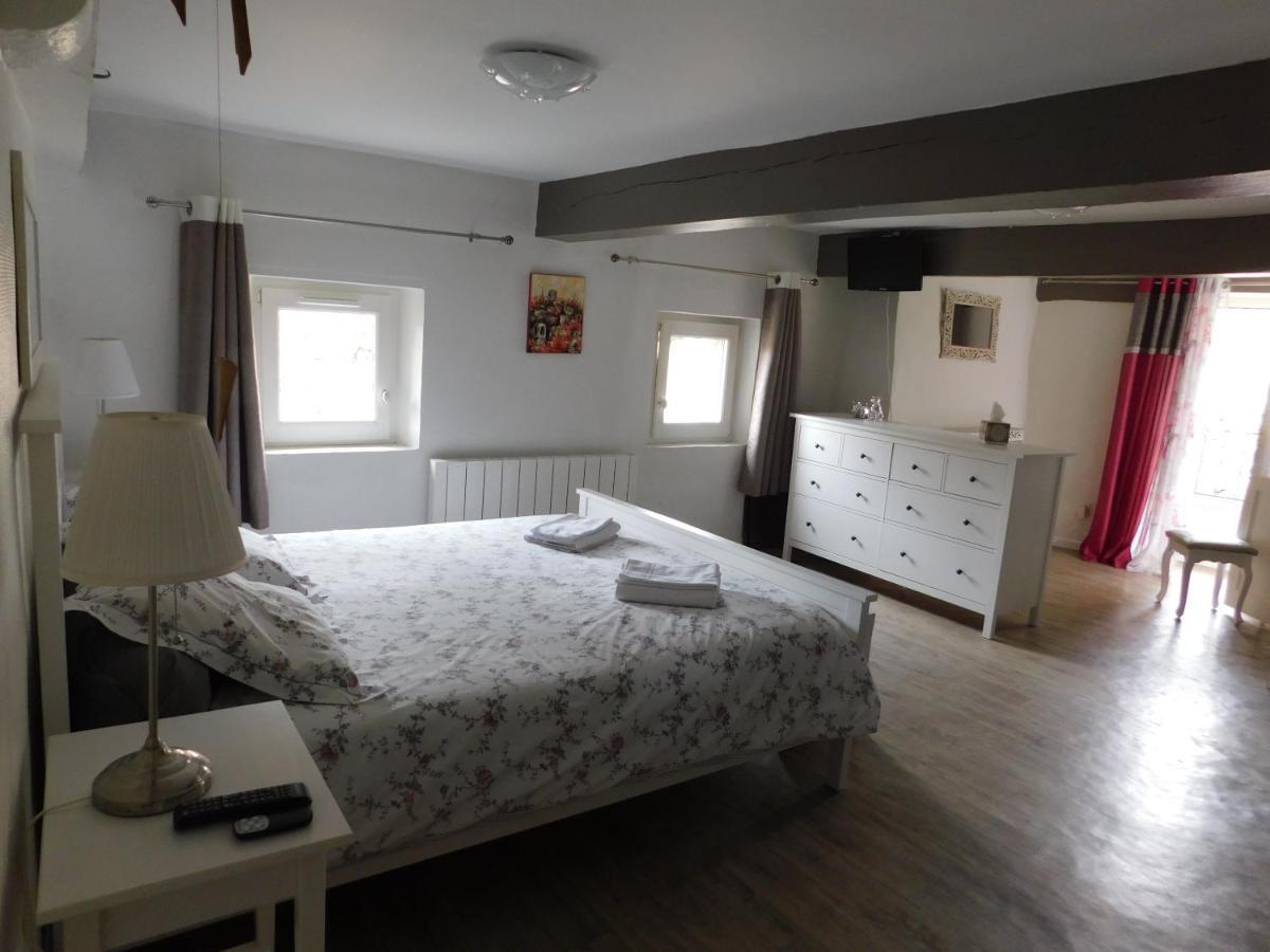 Bed and Breakfast La Maison Jules Goux Мирманд Экстерьер фото