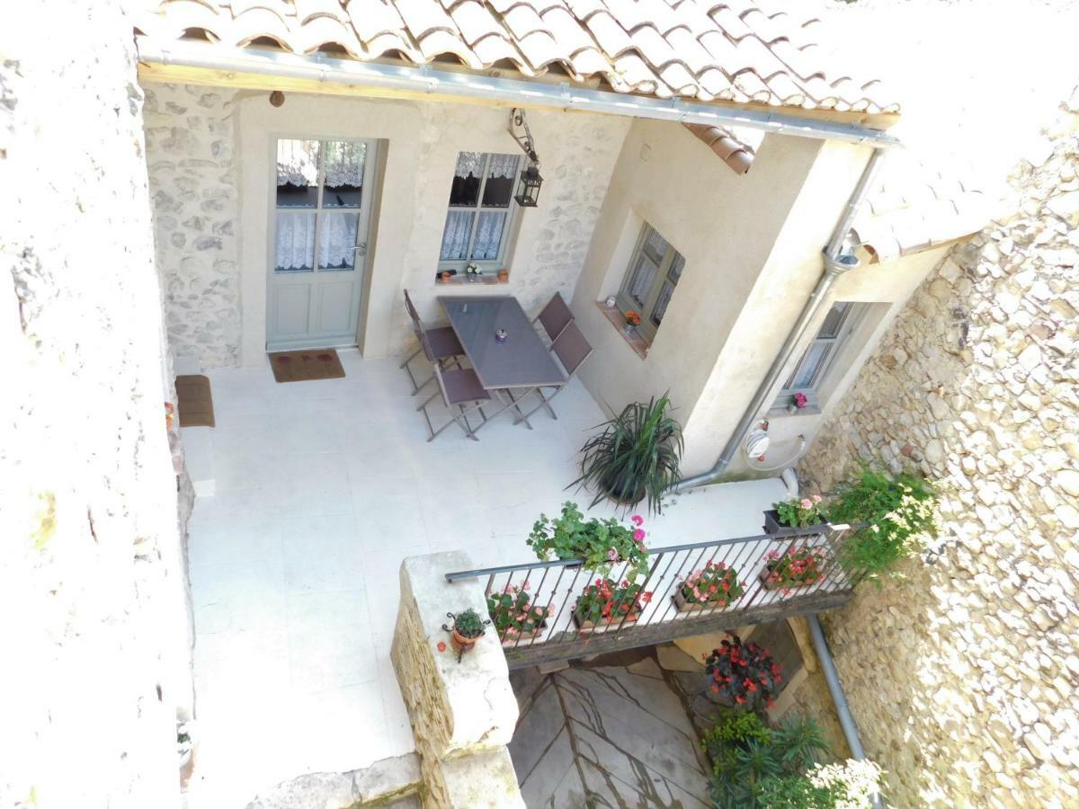 Bed and Breakfast La Maison Jules Goux Мирманд Экстерьер фото